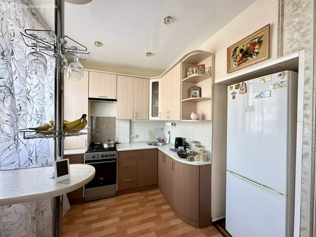 3-комнатная квартира: Кстово, Театральная улица, 10 (54 м) - Фото 0