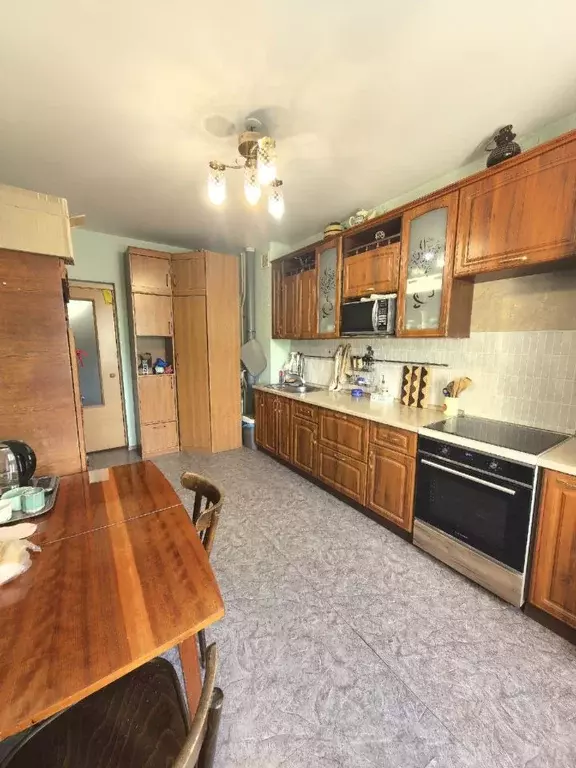 2-к кв. Омская область, Омск ул. Завертяева, 9к23 (54.9 м) - Фото 2