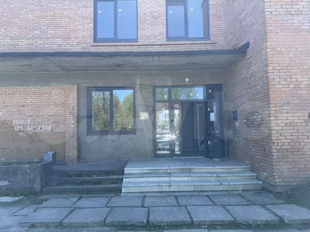 Сдам550м на 2м этаже с лифтом - Фото 1