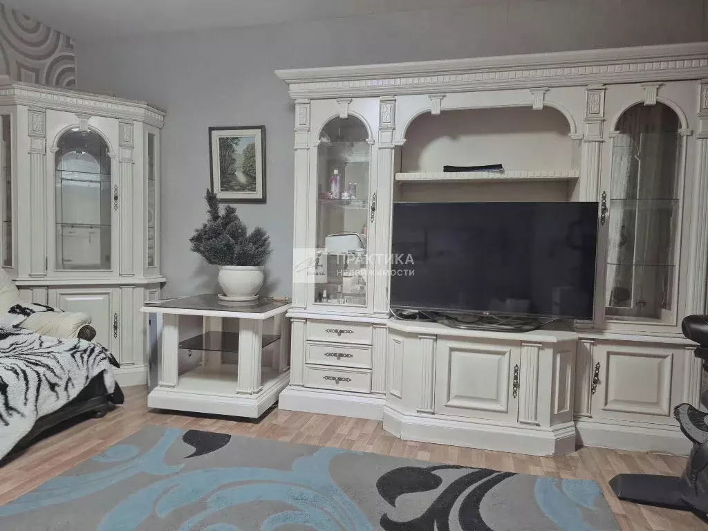 Продается 2-комнатная квартира - Фото 1