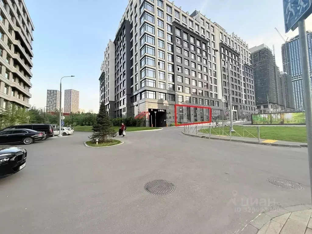 Торговая площадь в Москва ул. Сергея Бондарчука, 4 (283 м) - Фото 1
