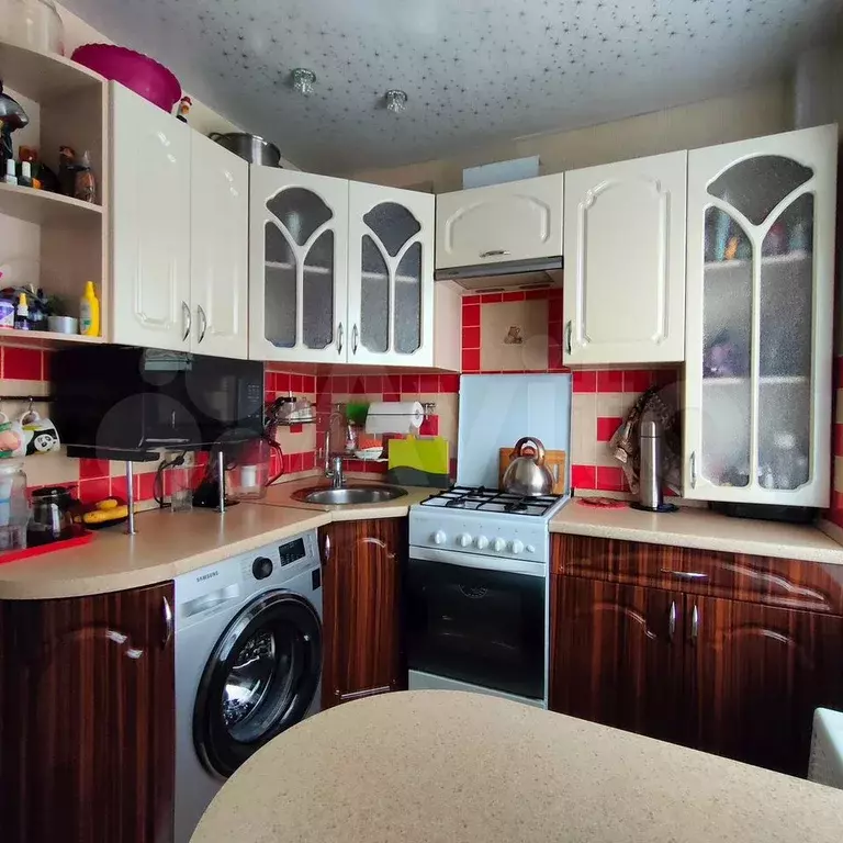 3-к. квартира, 60 м, 1/5 эт. - Фото 0
