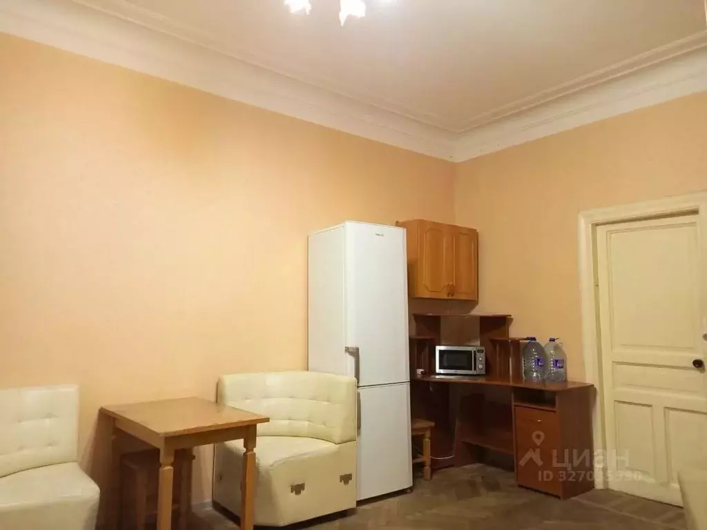 Комната Санкт-Петербург 11-я Васильевского острова линия, 34/47 (21.0 ... - Фото 2