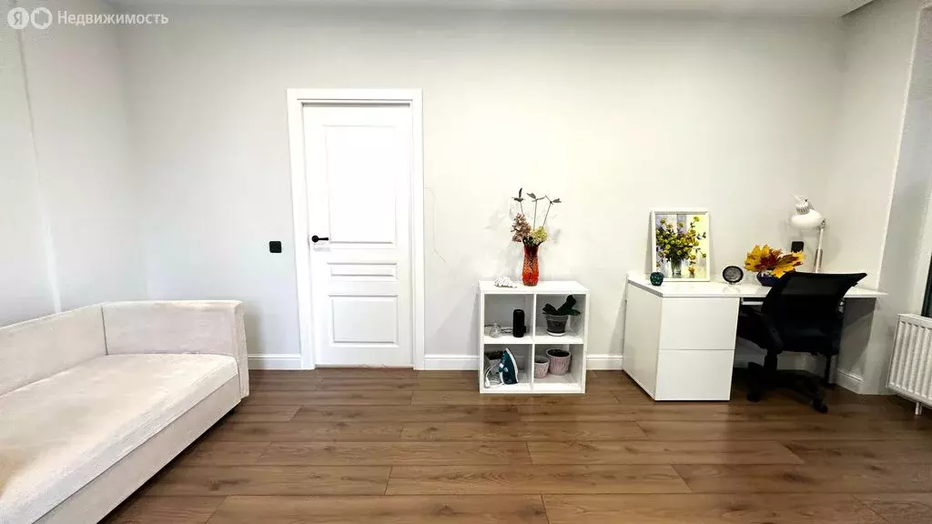 2-комнатная квартира: Пермь, улица Максима Горького, 45 (58.5 м) - Фото 1