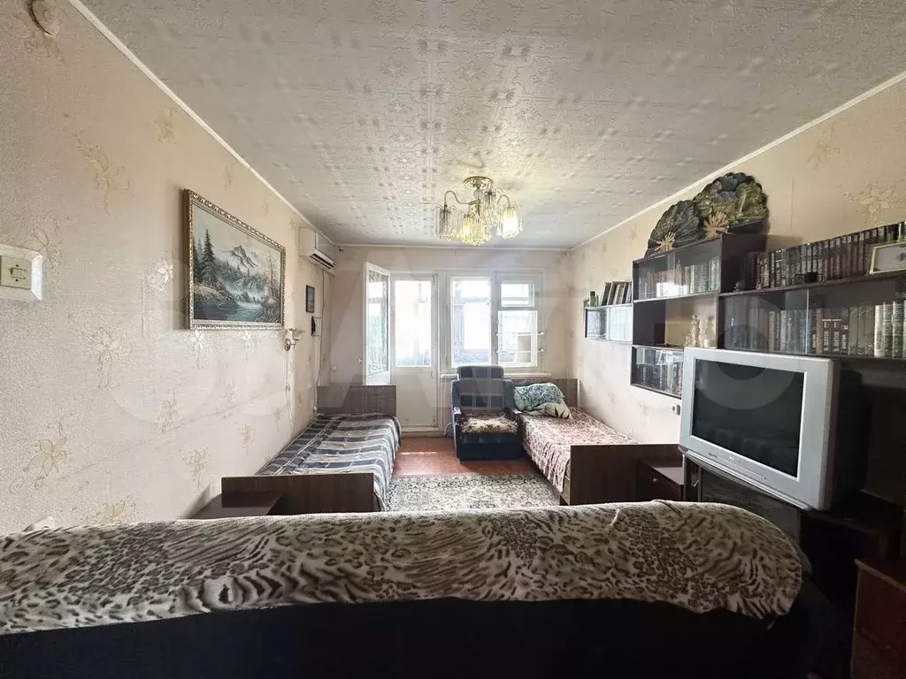 2-к. квартира, 43 м, 5/5 эт. - Фото 1