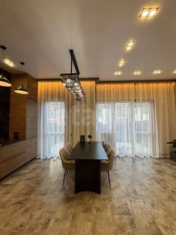 Таунхаус в Свердловская область, Екатеринбург ул. Абрикосовая, 42 (113 ... - Фото 2