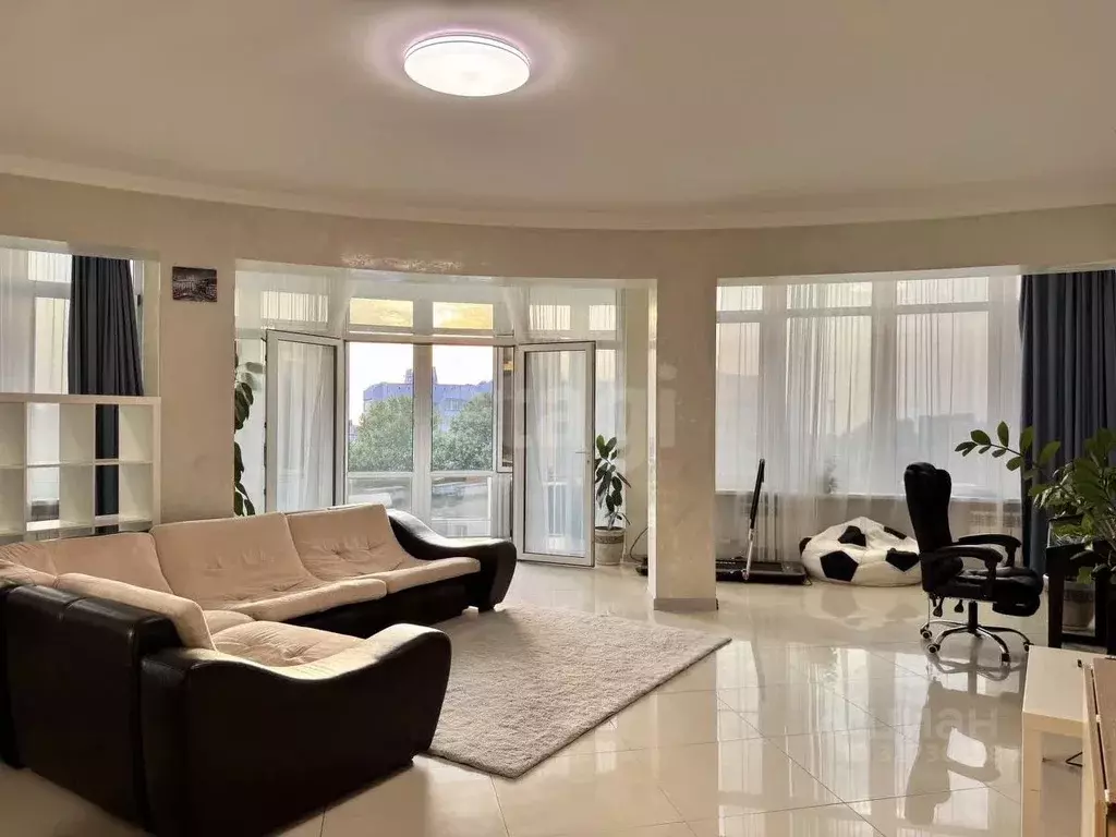 3-к кв. Краснодарский край, Анапа Первомайская ул., 21/2 (130.1 м) - Фото 1