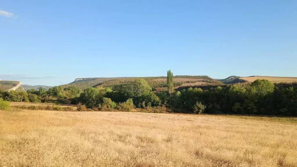 Участок в Крым, Бахчисарайский район, Железнодорожненское с/пос, с. ... - Фото 1