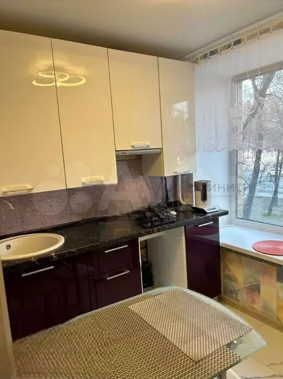 3-к. квартира, 61 м, 2/9 эт. - Фото 0