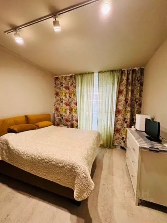 1-к кв. Свердловская область, Екатеринбург ул. Одинарка, 6 (41.6 м) - Фото 0