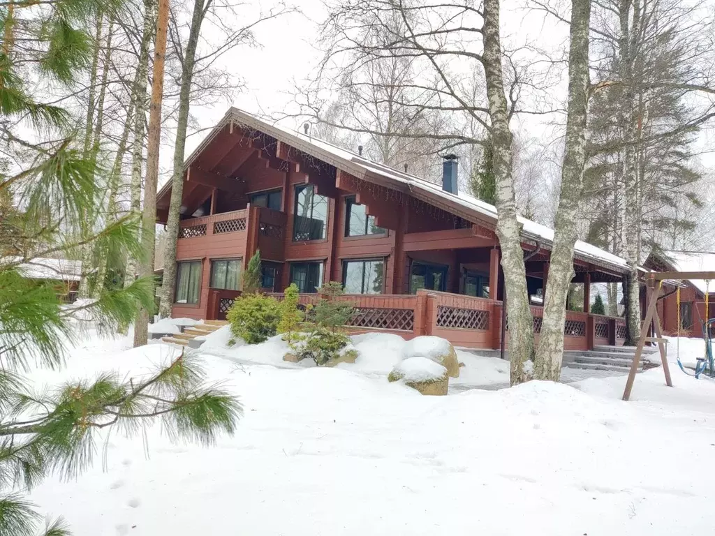 Коттедж в Ленинградская область, Приозерский район, Петровское с/пос, ... - Фото 1