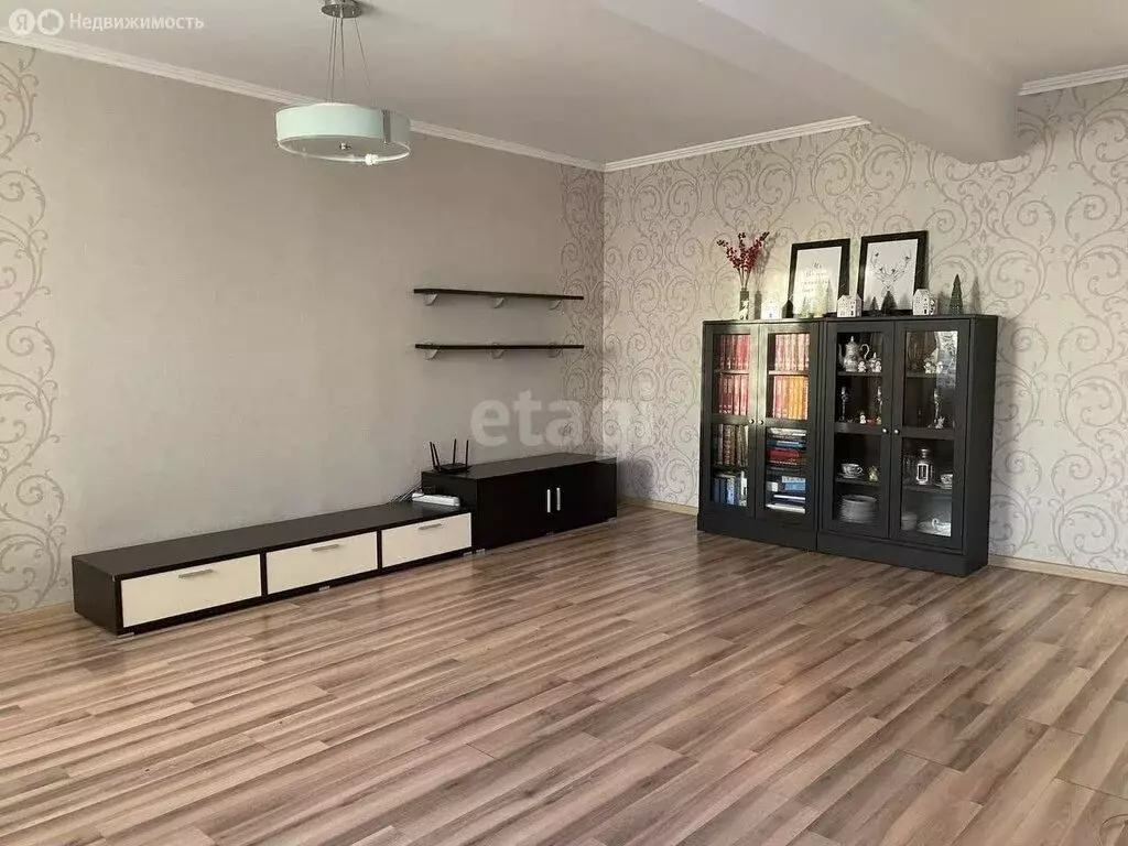 3-комнатная квартира: Абакан, проспект Дружбы Народов, 12 (87.9 м) - Фото 1