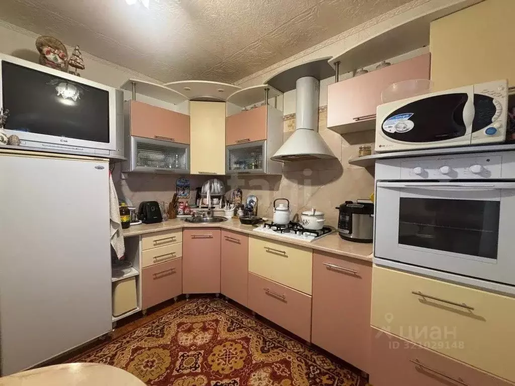 2-к кв. Удмуртия, Можга Можгинский район, ул. Наговицына, 51 (60.2 м) - Фото 2