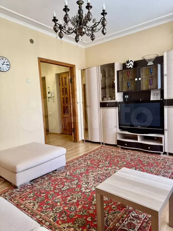 3-к. квартира, 65 м, 4/4 эт. - Фото 0