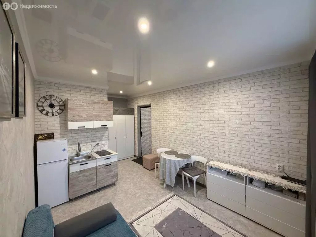 Квартира-студия: Чебоксары, проспект 9-й Пятилетки, 2 (25 м) - Фото 1