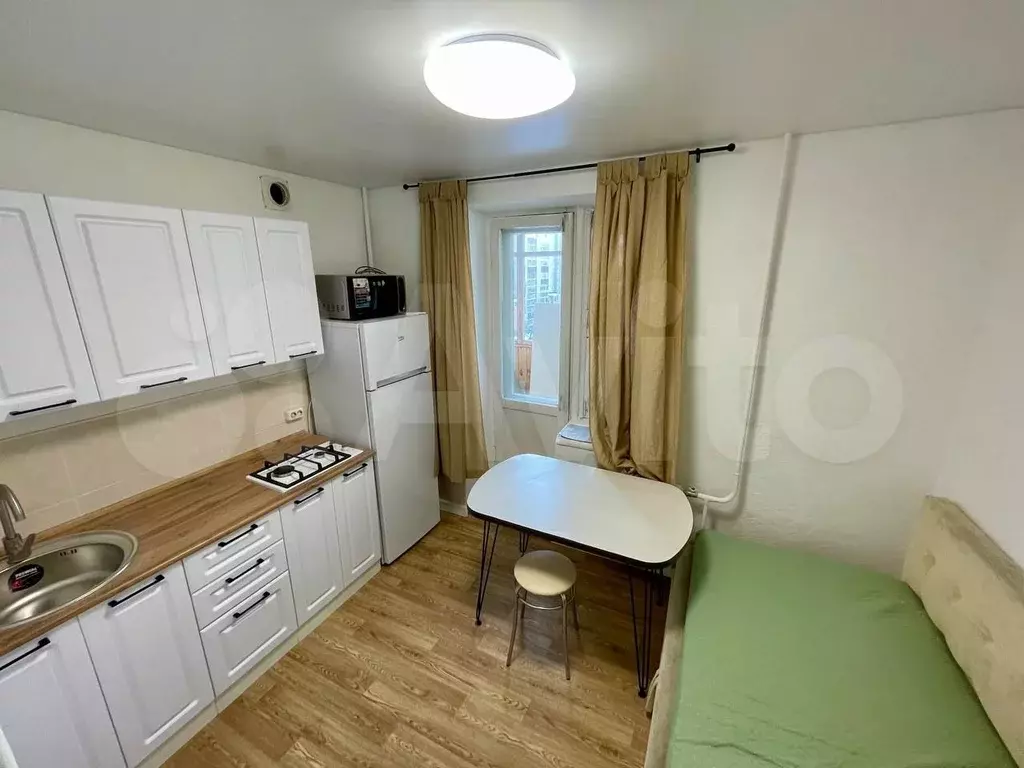 1-к. квартира, 28 м, 4/9 эт. - Фото 0