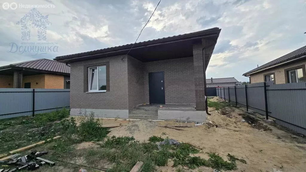 Дом в село Новая Усмань, улица Алексеевского, 94 (102 м) - Фото 1