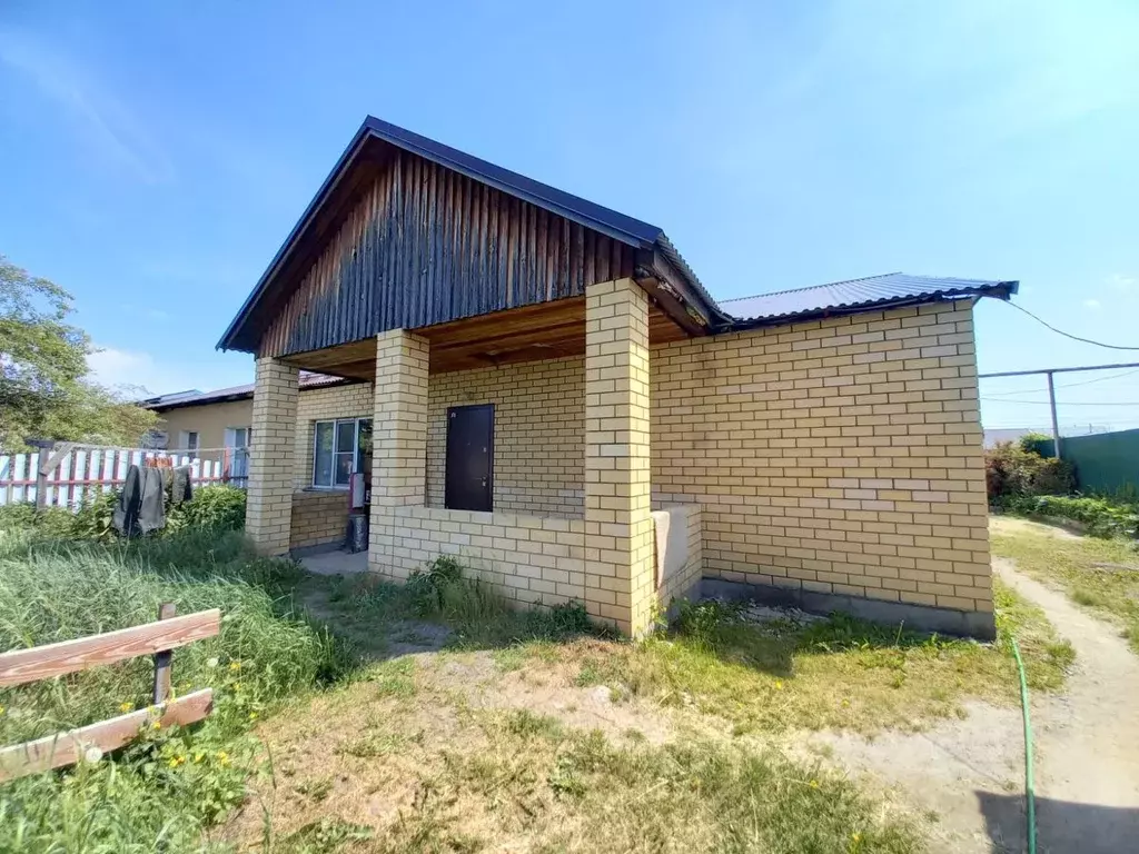 Дом в Свердловская область, Сысертский муниципальный округ, пос. ... - Фото 0