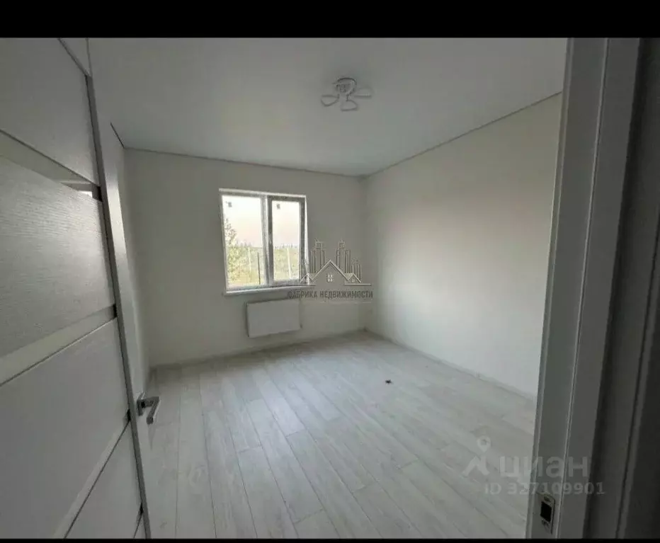 Дом в Крым, Симферопольский район, с. Урожайное ул. 40 лет Победы, 5 ... - Фото 2