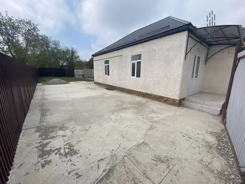 Дом в Чеченская республика, Грозный пос. Имени Шейха Изнаура ... - Фото 2