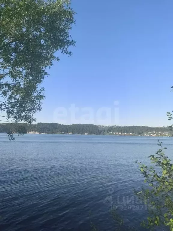 Дом в Пермский край, Добрянский муниципальный округ, Полазна рп ул. ... - Фото 1