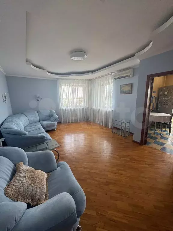 3-к. квартира, 70 м, 9/10 эт. - Фото 0