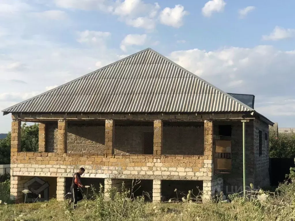 Дом в Крым, Бахчисарай ул. Имени Эдие Топчи, 2 (231 м) - Фото 1