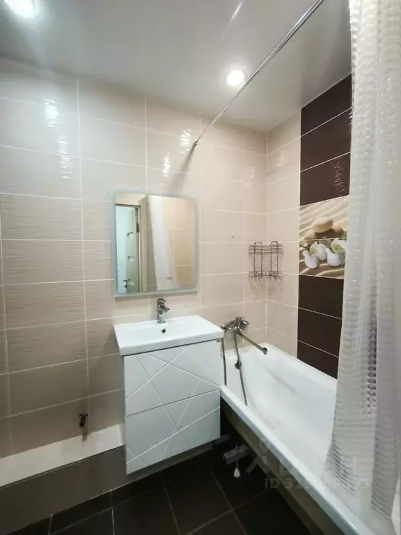1-к кв. Чувашия, Чебоксары бул. Солнечный, 14к3 (40.0 м) - Фото 1