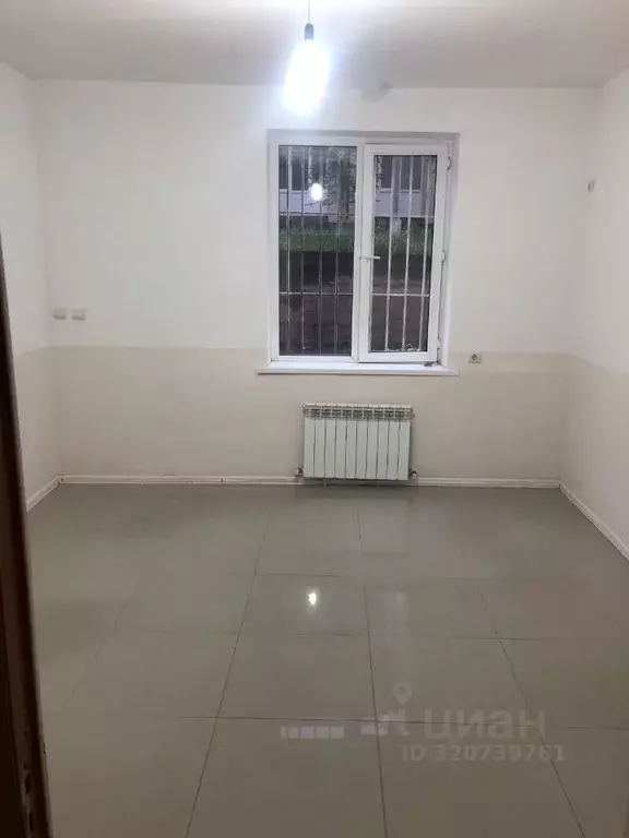 Помещение свободного назначения в Ингушетия, Магас ул. Кайсына ... - Фото 0