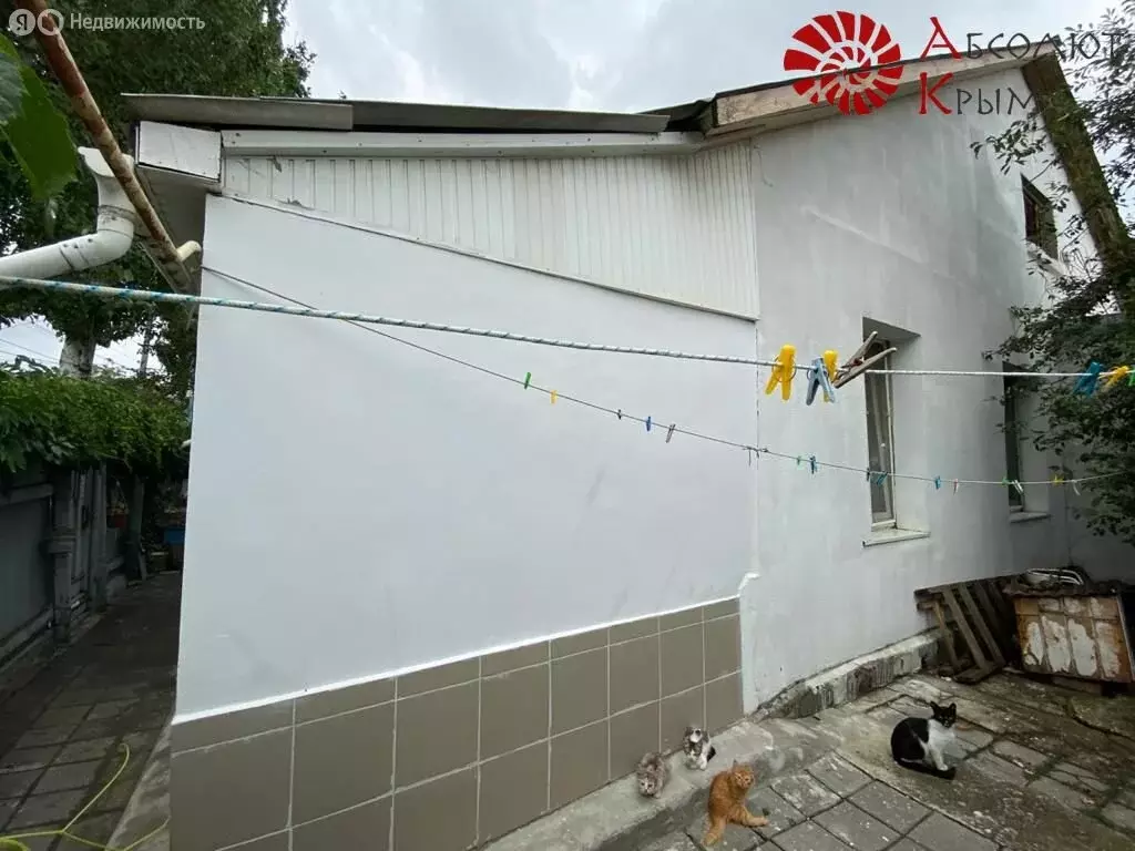 3-комнатная квартира: Феодосия, улица Первушина, 8 (46 м) - Фото 1