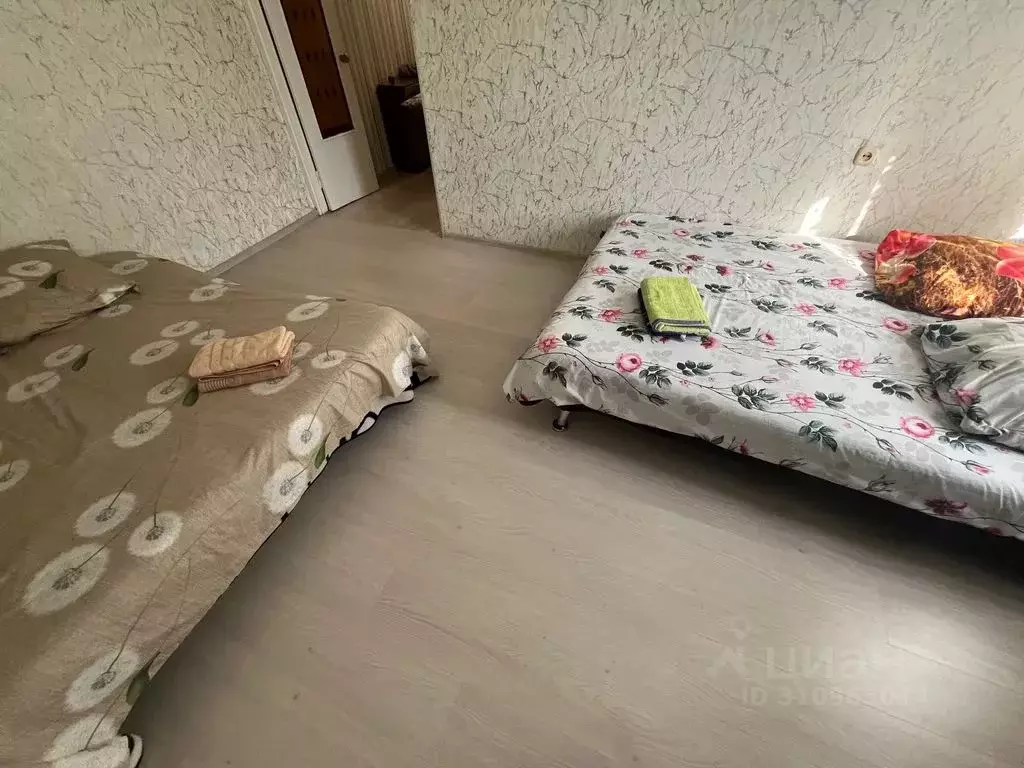 2-к кв. Удмуртия, Ижевск ул. 40 лет Победы, 52 (70.0 м) - Фото 1