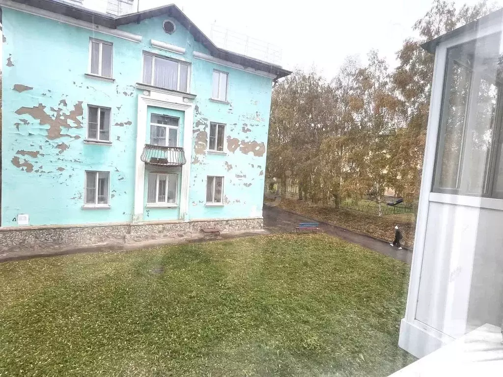 2-к кв. Кемеровская область, Юрга Комсомольская ул., 13 (57.0 м) - Фото 0
