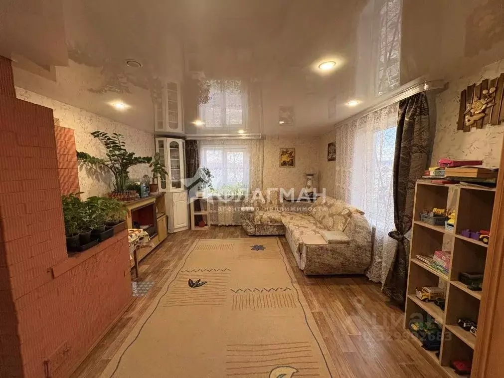 Дом в Иркутская область, Усольский район, Тельма рп ул. Фрунзе (75 м) - Фото 1