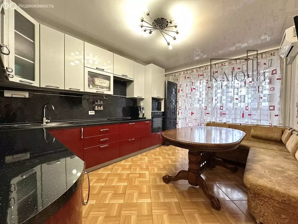 2-комнатная квартира: Магнитогорск, улица Коробова, 2/1 (73.5 м) - Фото 2