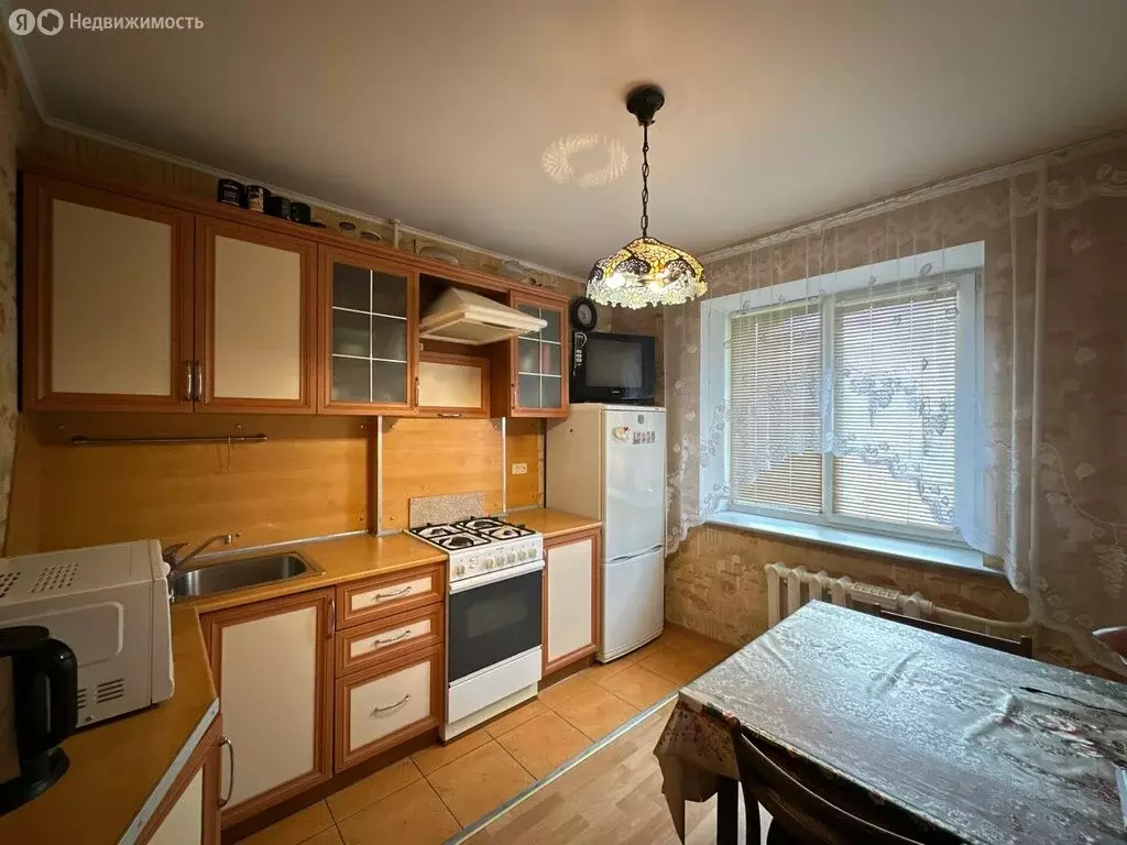 2-комнатная квартира: Брянск, улица Емлютина, 42 (49.1 м) - Фото 1