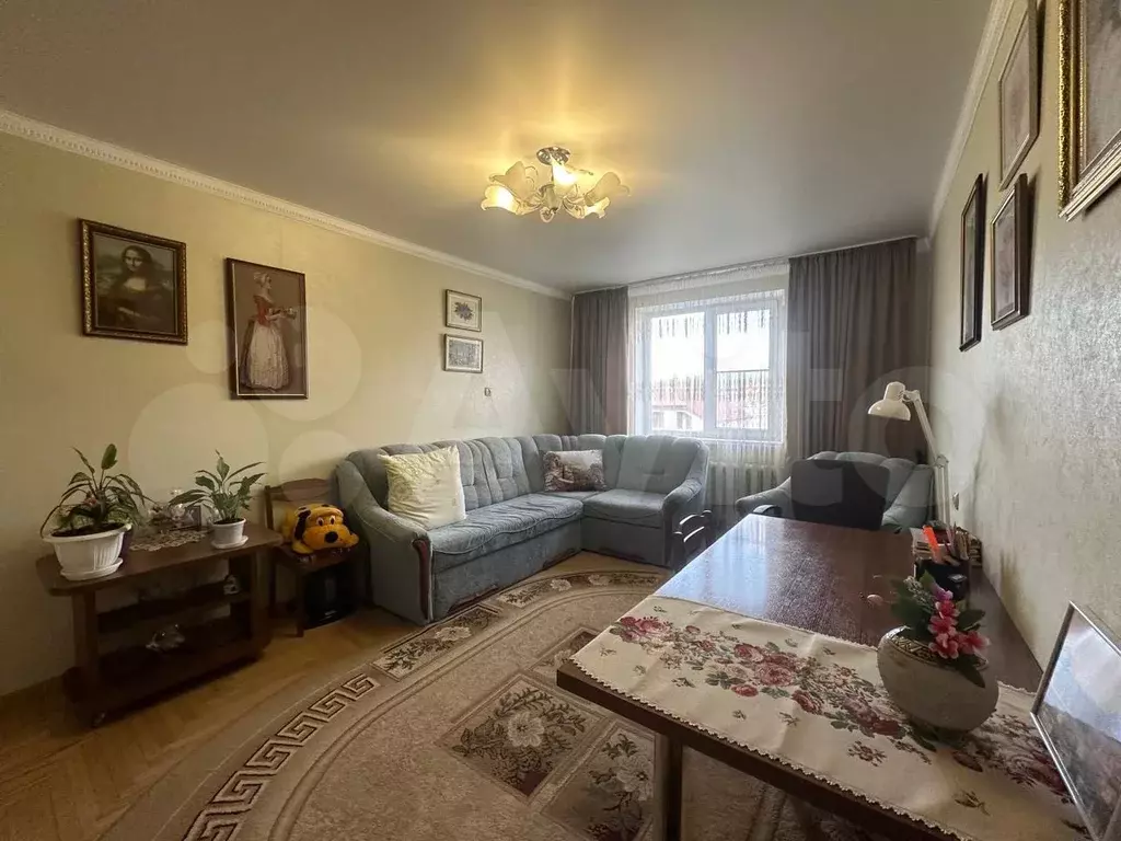 3-к. квартира, 70 м, 4/9 эт. - Фото 1