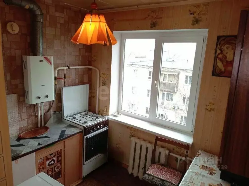 3-к кв. Краснодарский край, Ейск Коммунистическая ул. (58.5 м) - Фото 1