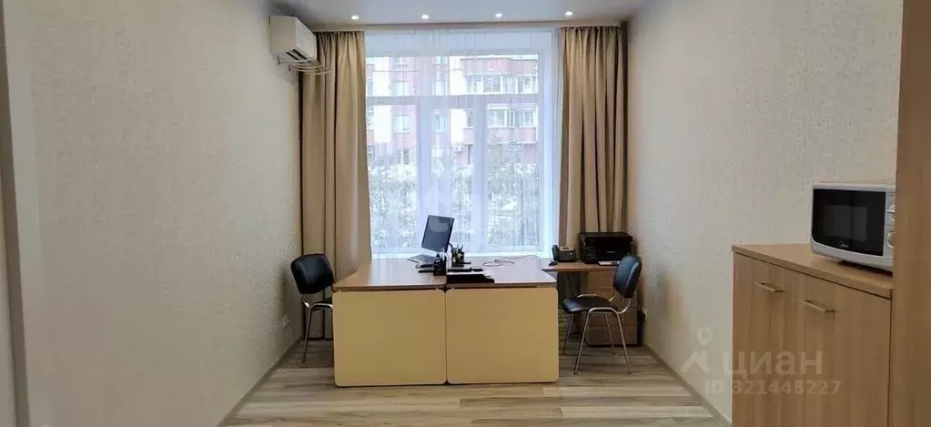 Офис в Новосибирская область, Новосибирск ул. Грибоедова, 2 (18 м) - Фото 1