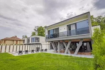 Дом в Краснодарский край, Сочи Новороссийское ш., 6/17 (450 м) - Фото 1