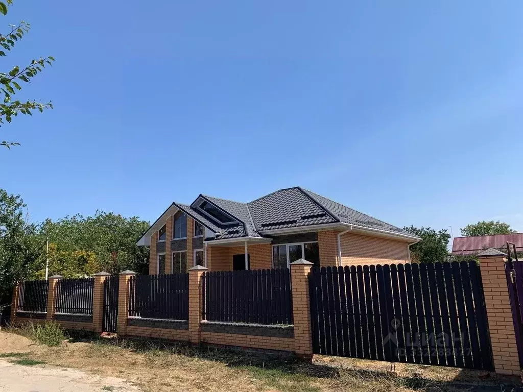 Дом в Краснодарский край, Ейск ул. Куйбышева (95 м) - Фото 1