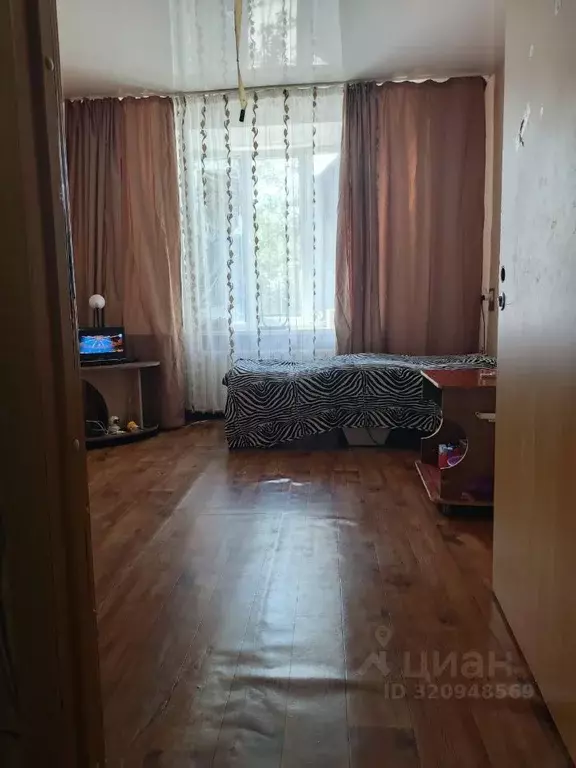 Комната Волгоградская область, Волгоград ул. Таращанцев, 13 (15.0 м) - Фото 0