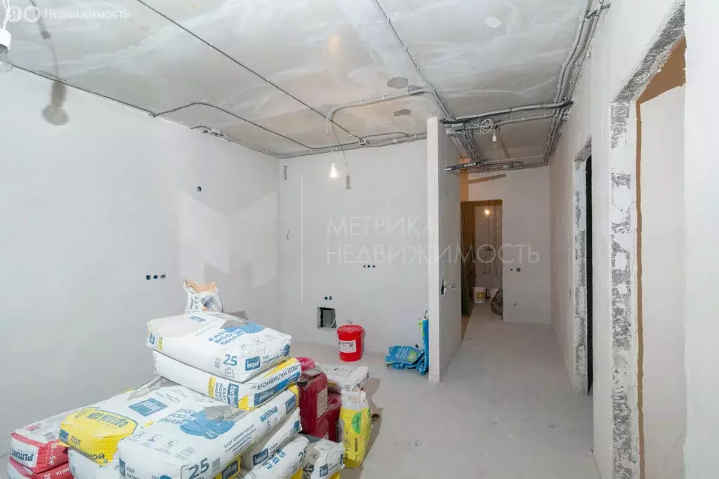 2-комнатная квартира: Тюмень, улица Новосёлов, 92 (53 м) - Фото 1