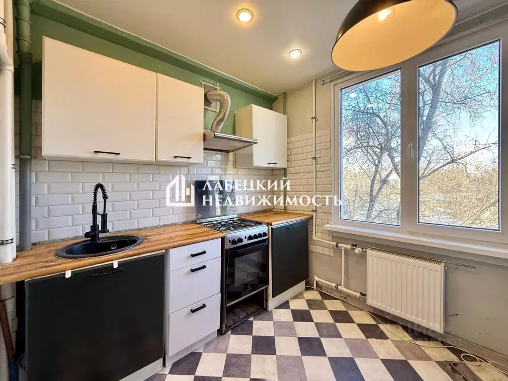 2-к кв. Санкт-Петербург ул. Лени Голикова, 18 (42.4 м) - Фото 1