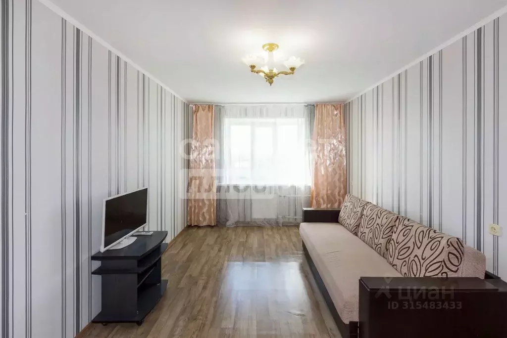 1-к кв. Владимирская область, Владимир ул. Куйбышева, 5и (39.5 м) - Фото 0
