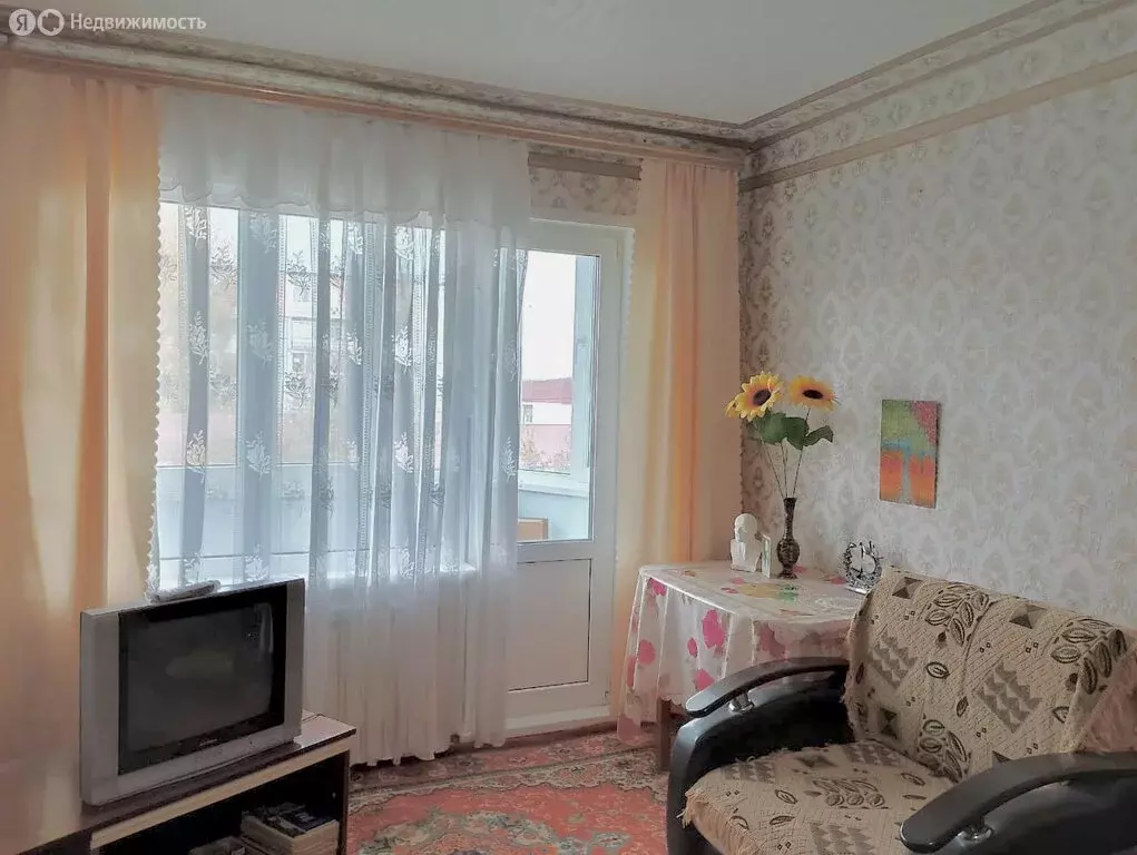 2-комнатная квартира: Старая Каменка, Молодёжная улица, 2 (55 м) - Фото 1