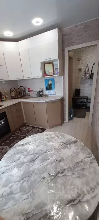 3-к кв. Курганская область, Курган Заозерный жилрайон, 11-й мкр, 1 ... - Фото 1