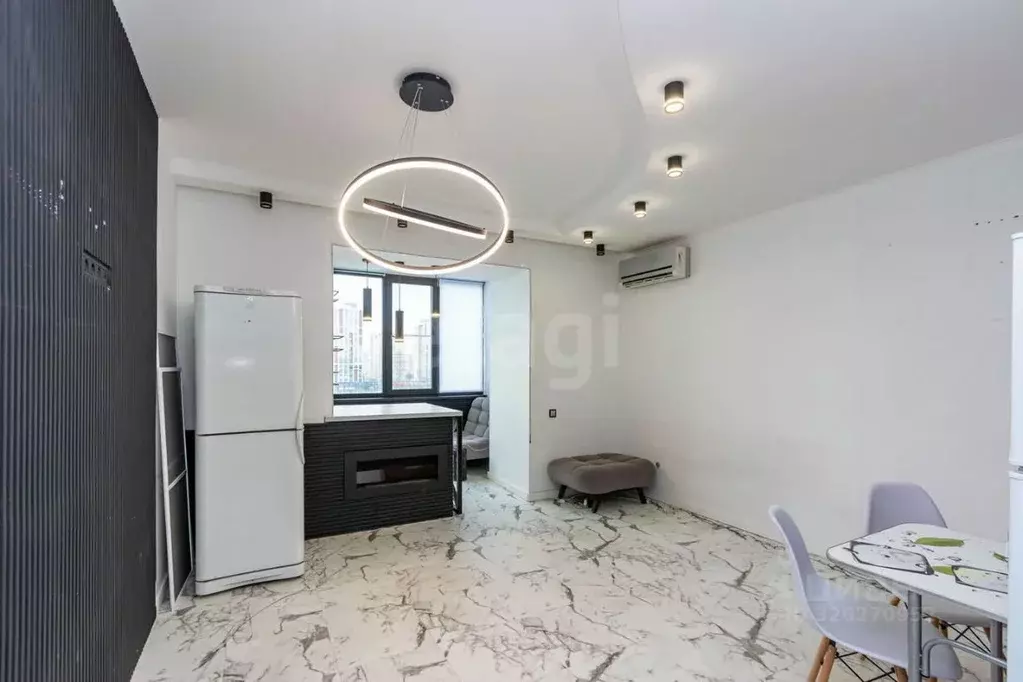 1-к кв. Тюменская область, Тюмень ул. Московский Тракт, 179к1 (58.0 м) - Фото 1