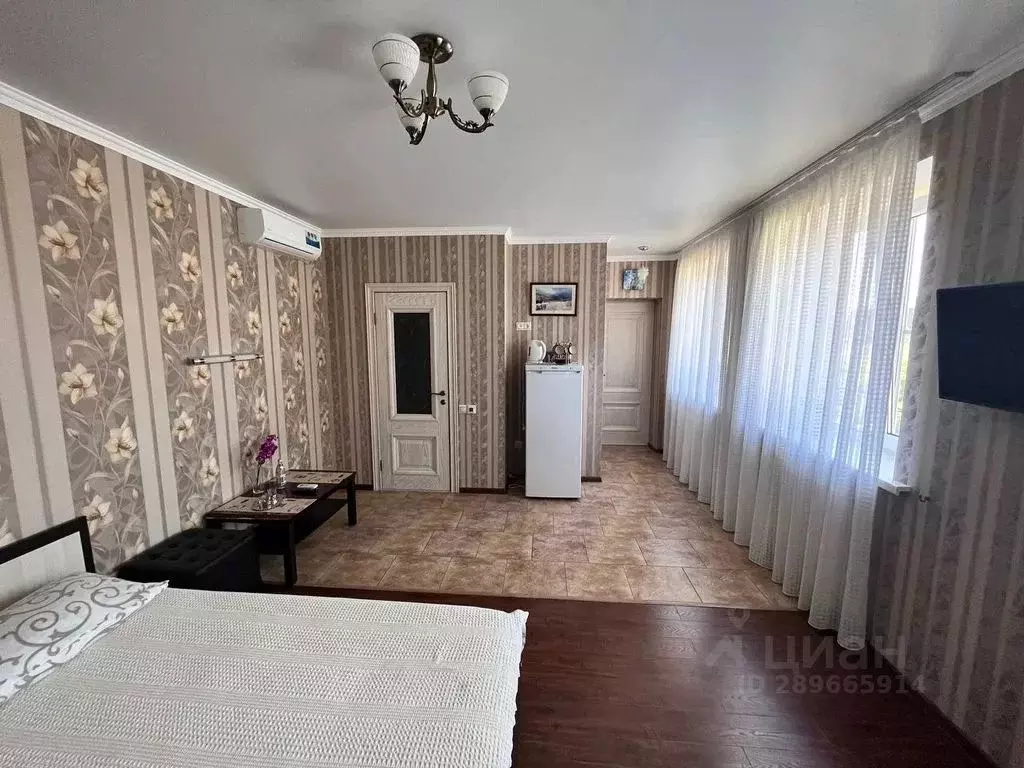Комната Краснодарский край, Ейск Николаевская ул., 13 - Фото 1