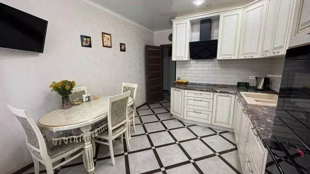 3-к кв. Ростовская область, Ростов-на-Дону Северный мкр, ул. ... - Фото 1
