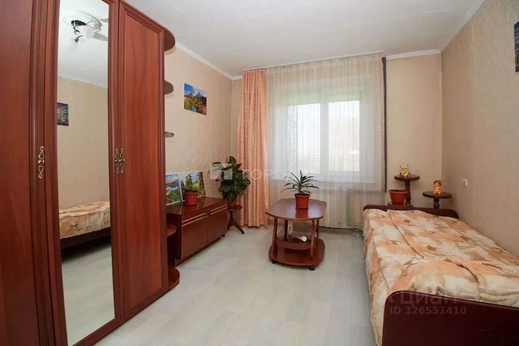 3-к кв. Кемеровская область, Новокузнецк ул. Клименко, 12 (57.6 м) - Фото 1